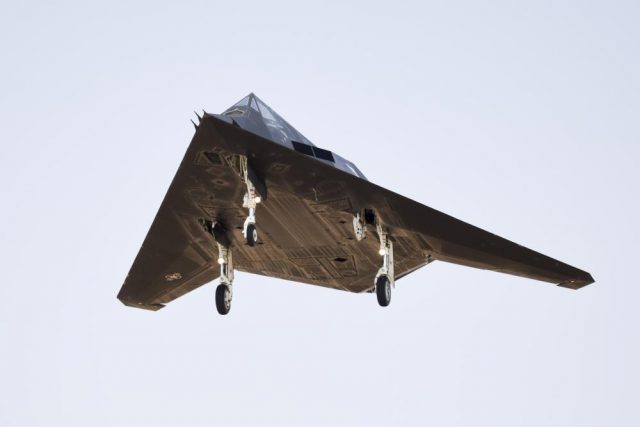F-117 Nighthawks return to air for combat training with F-15s1 Nighthawk in California