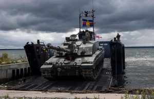 UK sending Challenger 2 tanks to Ukraine, prime minister