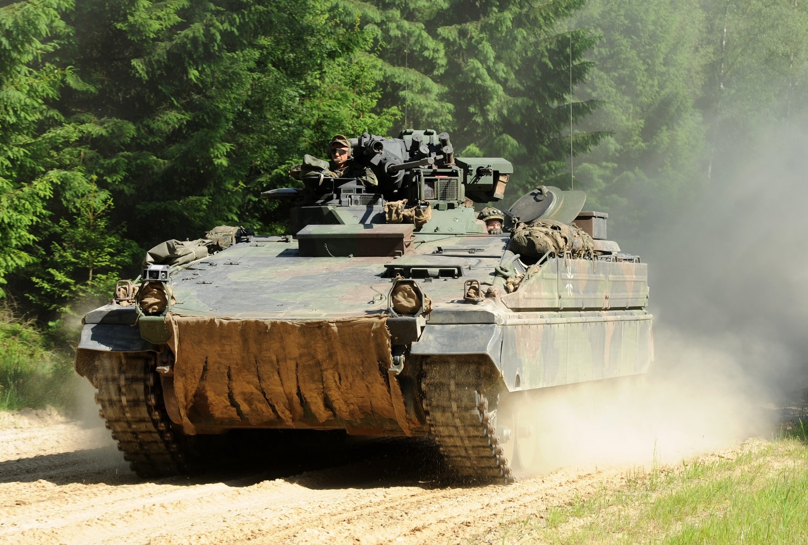 Rheinmetall gets €110m for German Marder IFV service life