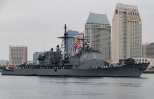USS Bunker Hill (CG 52)