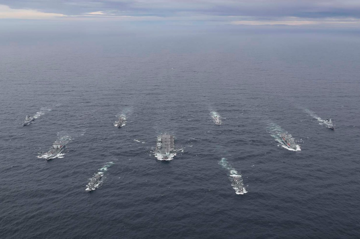 future royal navy carrier battle group