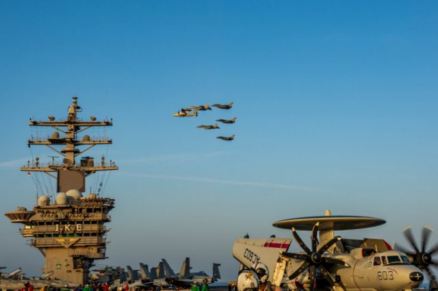 US and French aircraft in dual flight operations in Middle East