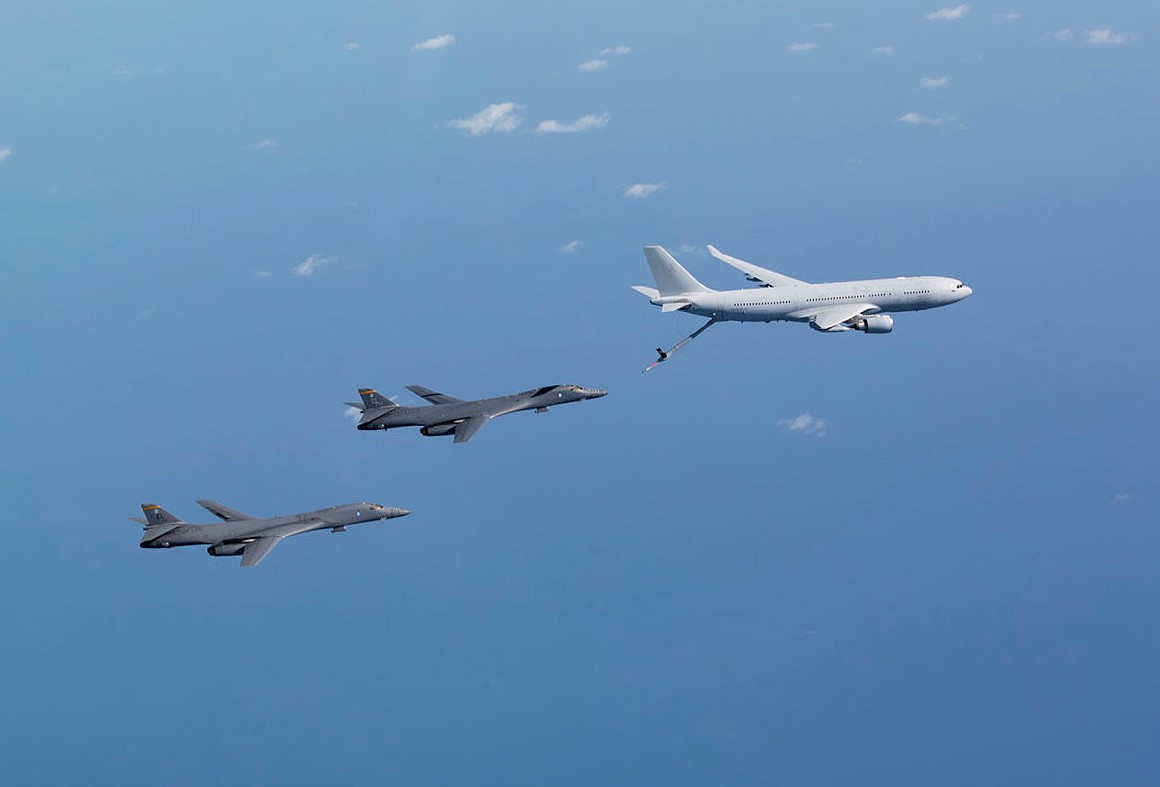 US B-1 bombers hone with Australian Air Force at Darwin AFB | Defense Brief