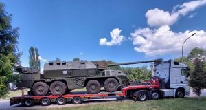 Zuzana self-propelled howitzer delivered by Slovakia to Ukraine