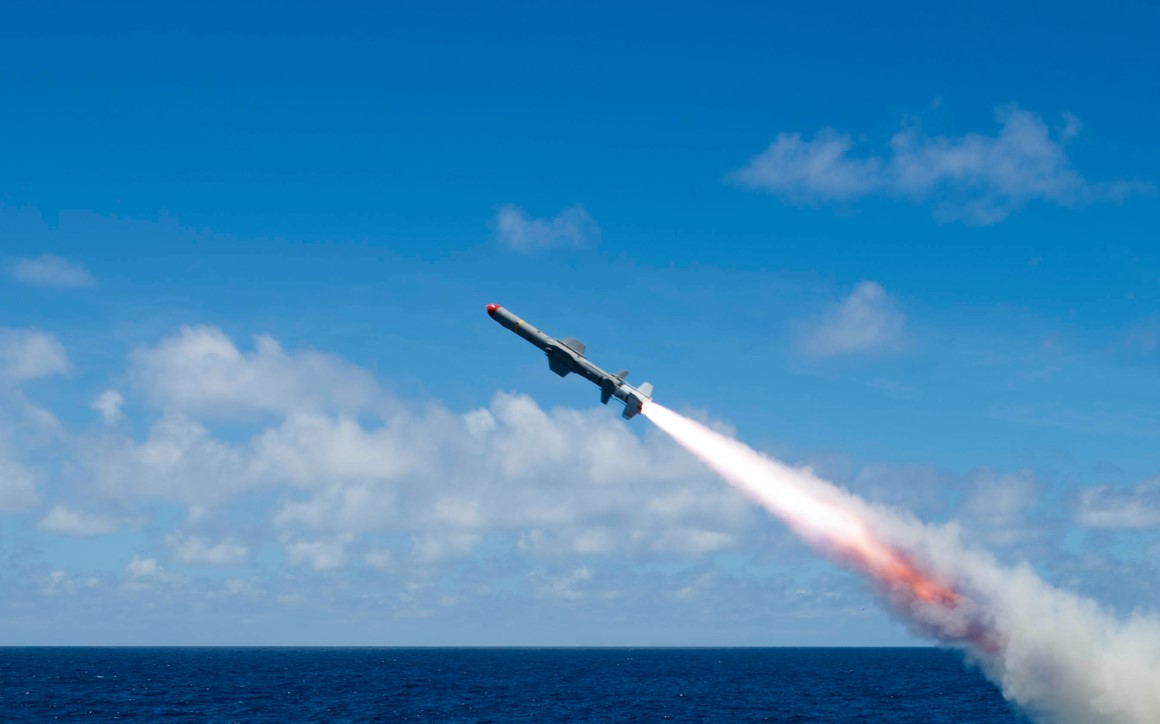 sidewinder missile launch